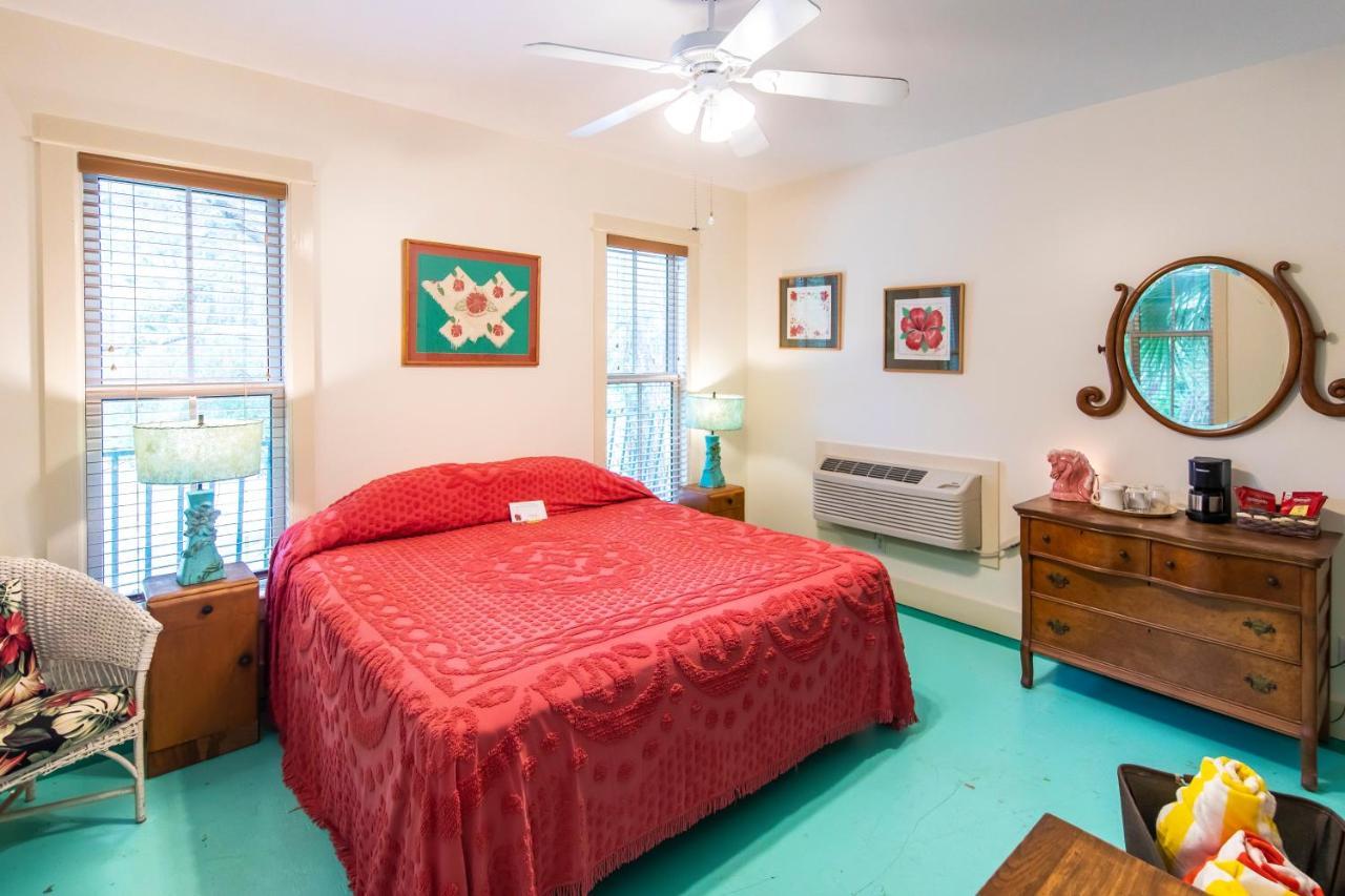 Hibiscus Coffee & Guesthouse Grayton Beach Extérieur photo