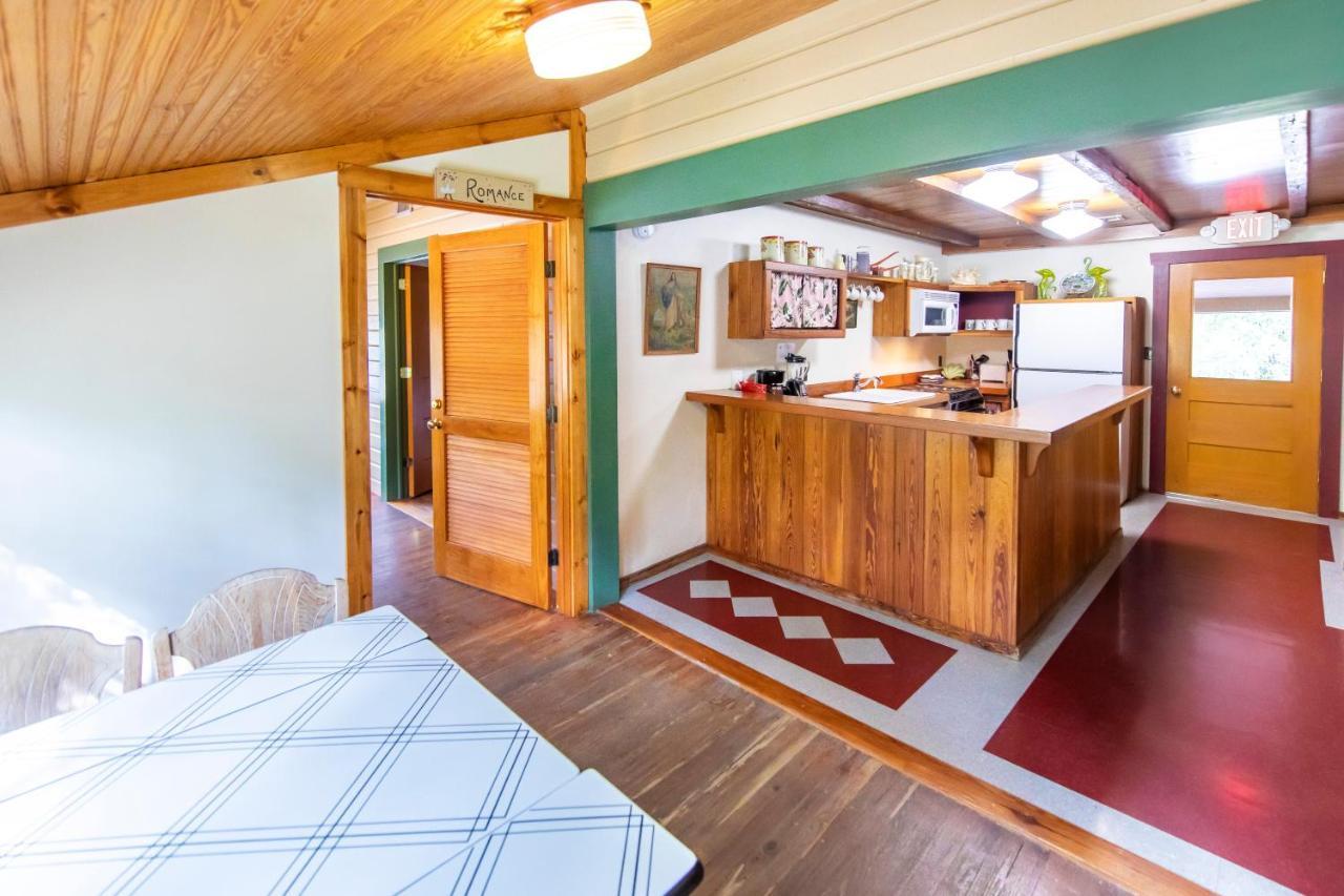 Hibiscus Coffee & Guesthouse Grayton Beach Extérieur photo