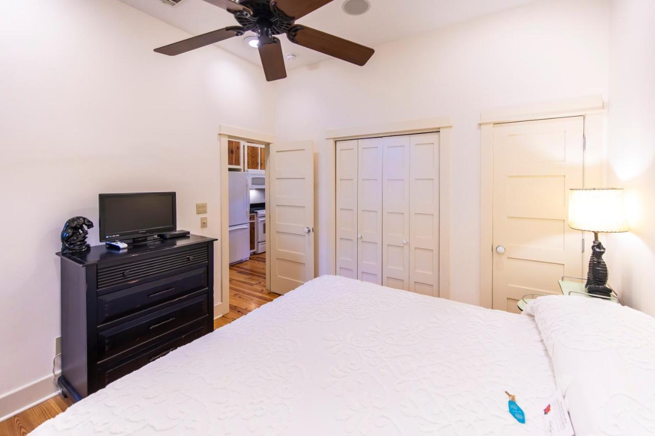 Hibiscus Coffee & Guesthouse Grayton Beach Extérieur photo