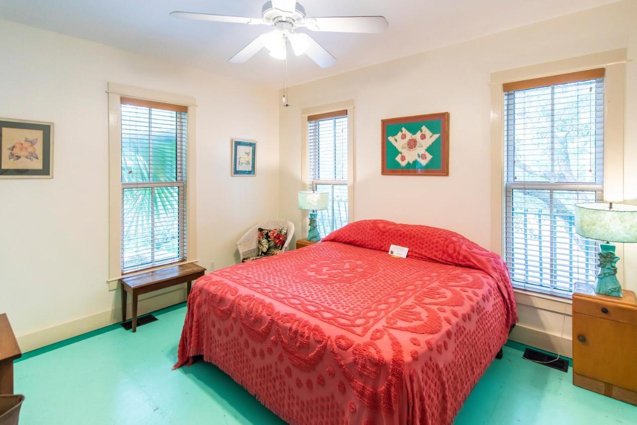 Hibiscus Coffee & Guesthouse Grayton Beach Extérieur photo