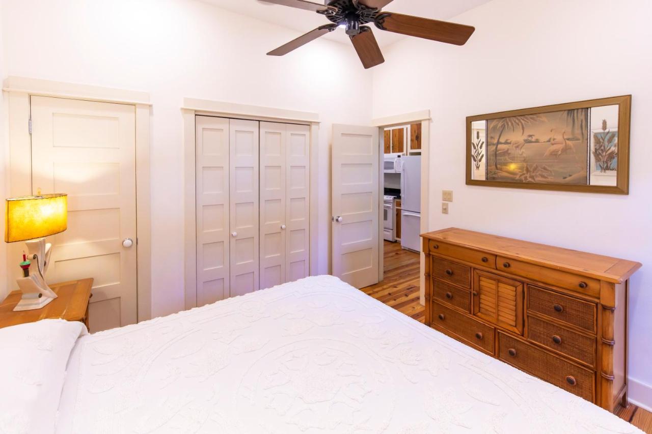 Hibiscus Coffee & Guesthouse Grayton Beach Extérieur photo